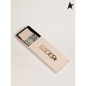 Golden Goose in bianco e Nero calze con stampa leopardo e stella nera sul retro nero bianco