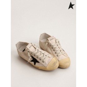Golden Goose V-Star LTD scarpe da ginnastica con camoscio nero stelle e lettering ricamato bianco nero bianco nero